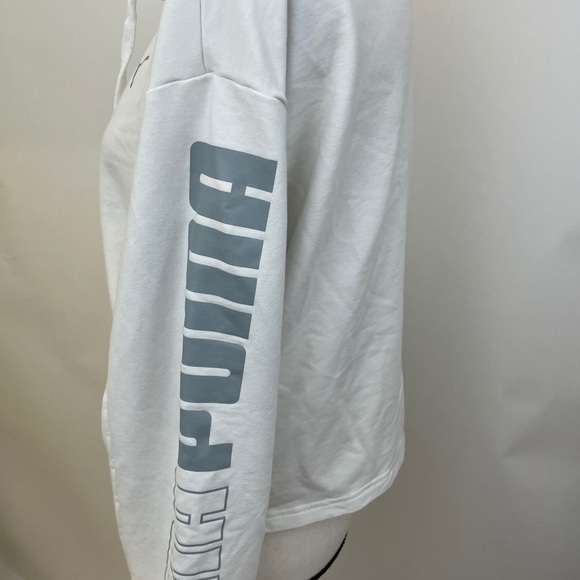 Puma crop hoodie size Medium. Long sleeves. - Picture 9 of 13
